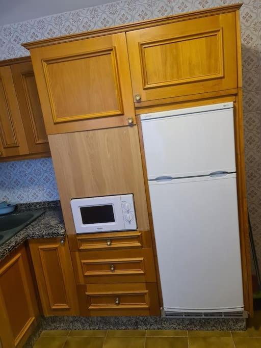 Perforaciones Y Rozas Fernandez Suarez Sl Apartment Леон Екстериор снимка